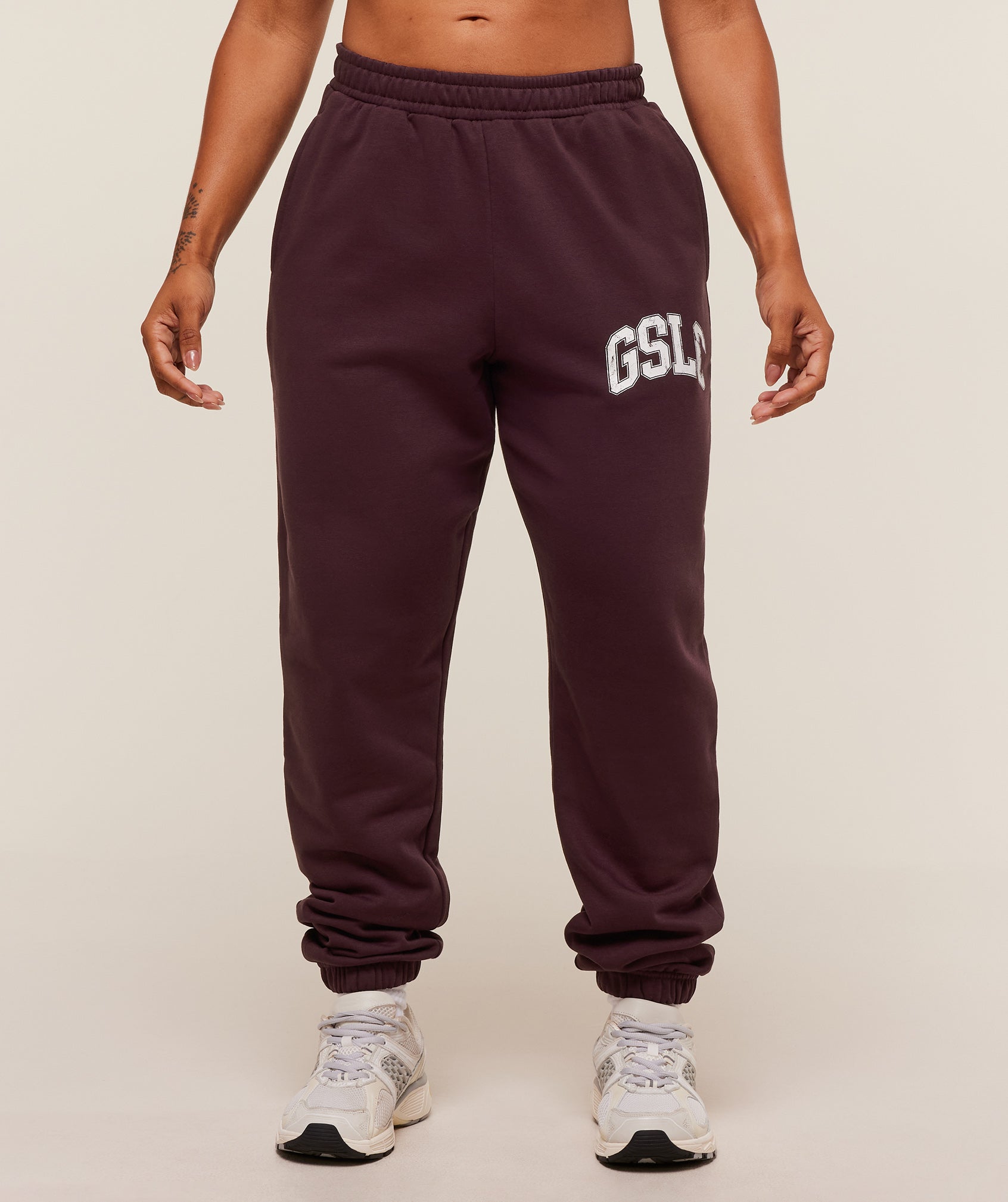 gymshark gslc lifting club cuffed joggers cherry purple gymshark gslc lifting club cuffed joggers cherry purple